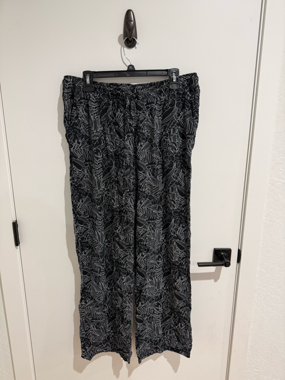 Uniqlo Black Tropical Print Drape Pants